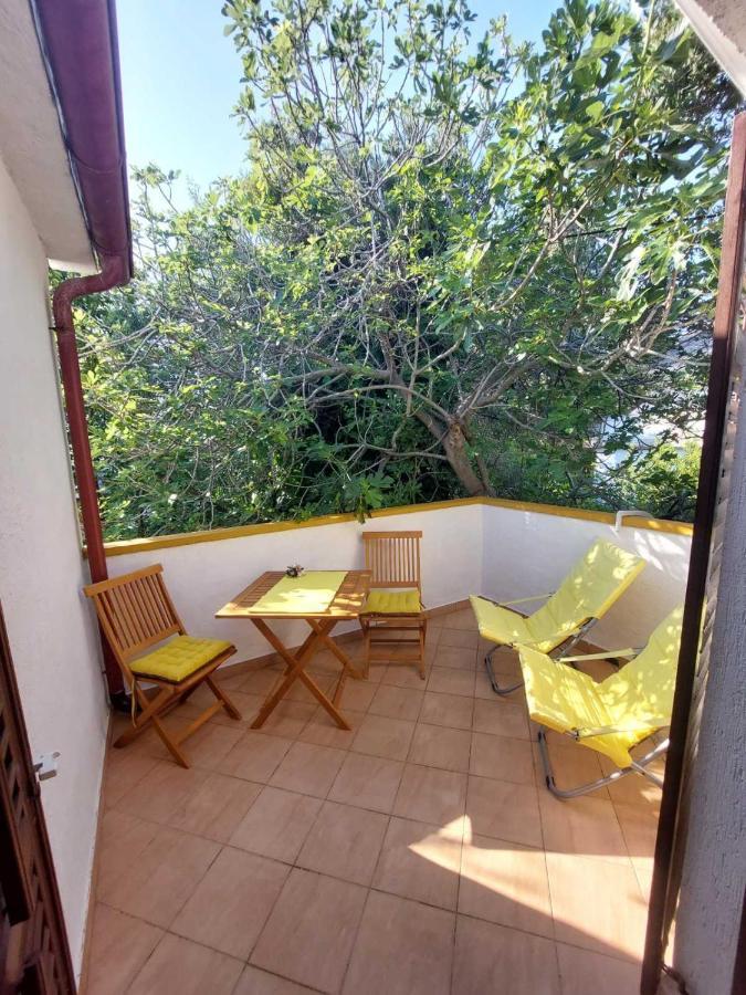 Apartment Tonci Rab Town Exterior photo