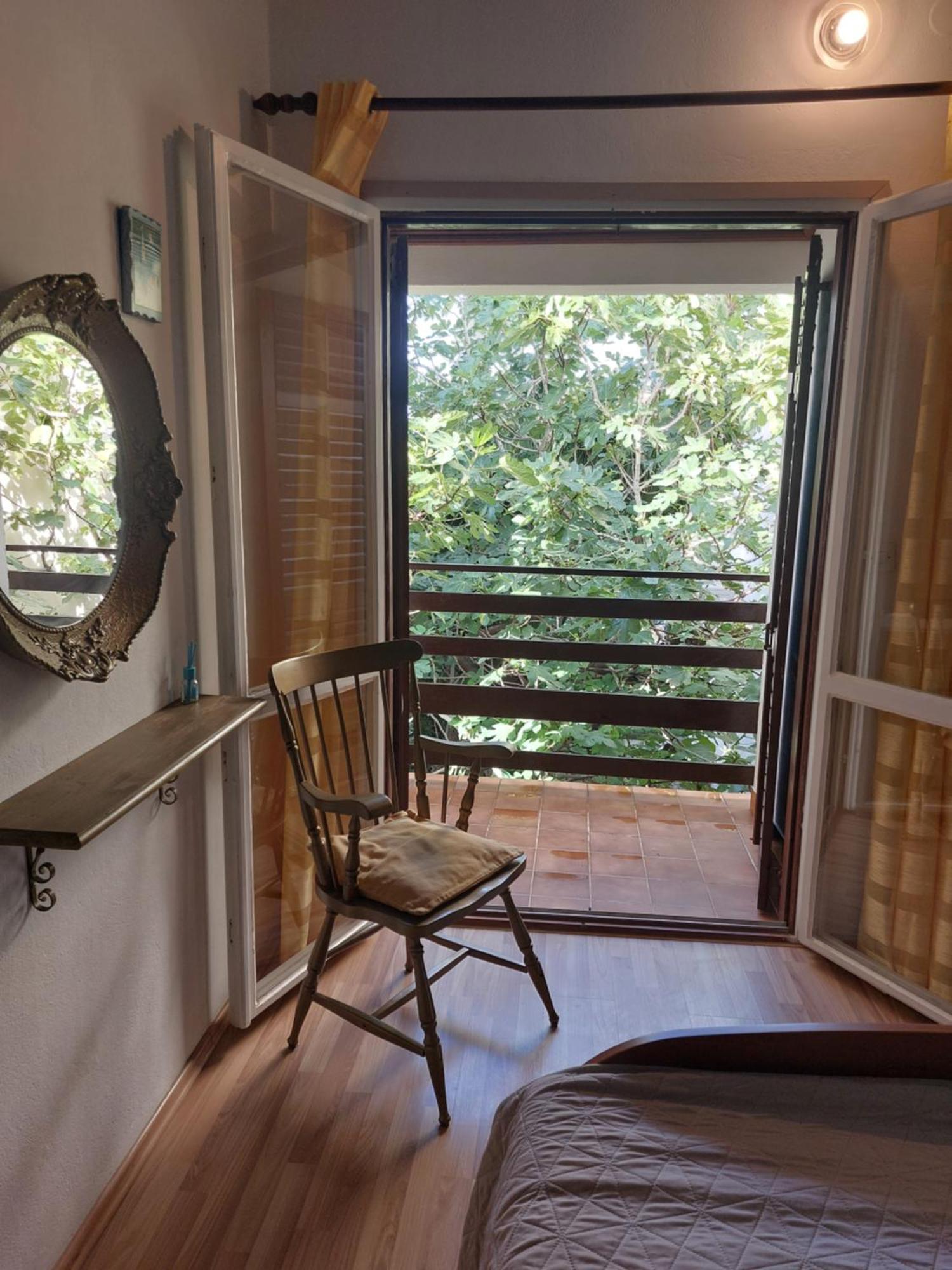 Apartment Tonci Rab Town Exterior photo